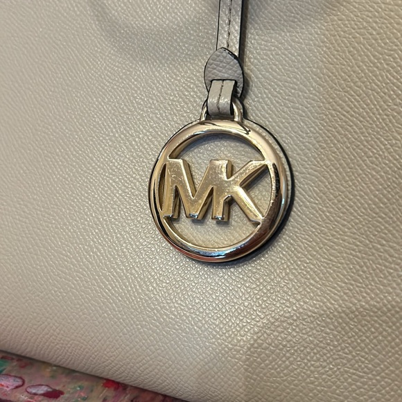 Michael Kors - Tote Style Purse - Gold Metallic Features - Picture 11 of 11